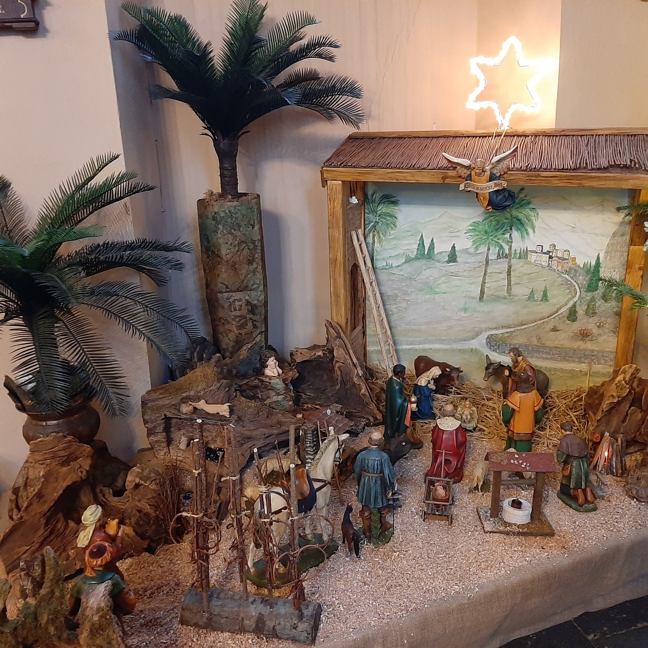 Krippe alte Kirche Ellenz